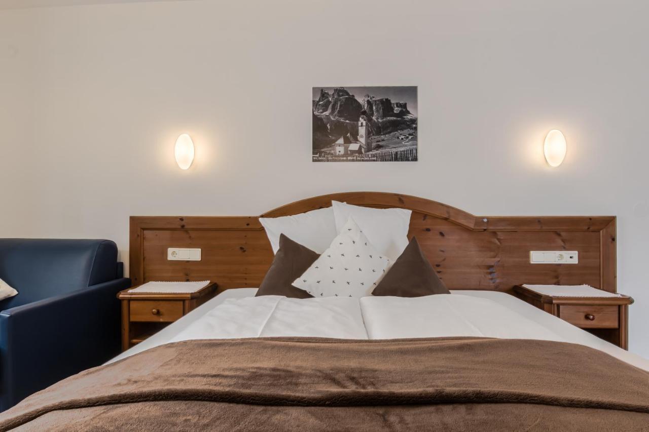 Crep Sella Hotell Colfosco Eksteriør bilde